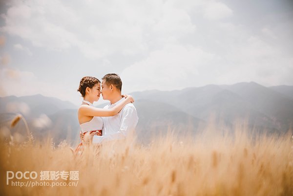 鼻尖轻碰