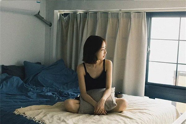 盘腿坐示例2