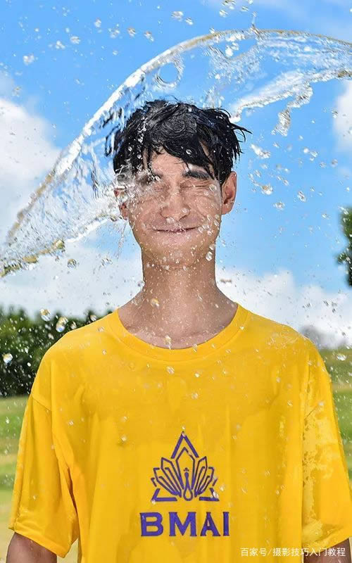 水泼向人像